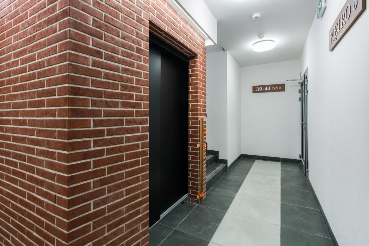 Bukowska 18 Apartments Mtp Poznan By Noclegi Renters Экстерьер фото